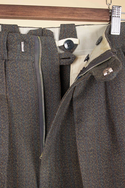 SWEDISH 1960 BESPOKE GREY TWO PIECE SUIT BY PAUL U BERGSTRÖM. SIZE CA EU 46