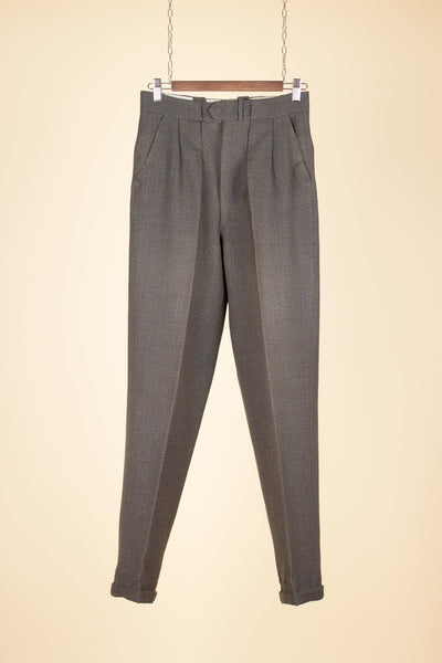 SWEDISH 1960 BESPOKE GREY TWO PIECE SUIT BY PAUL U BERGSTRÖM. SIZE CA EU 46