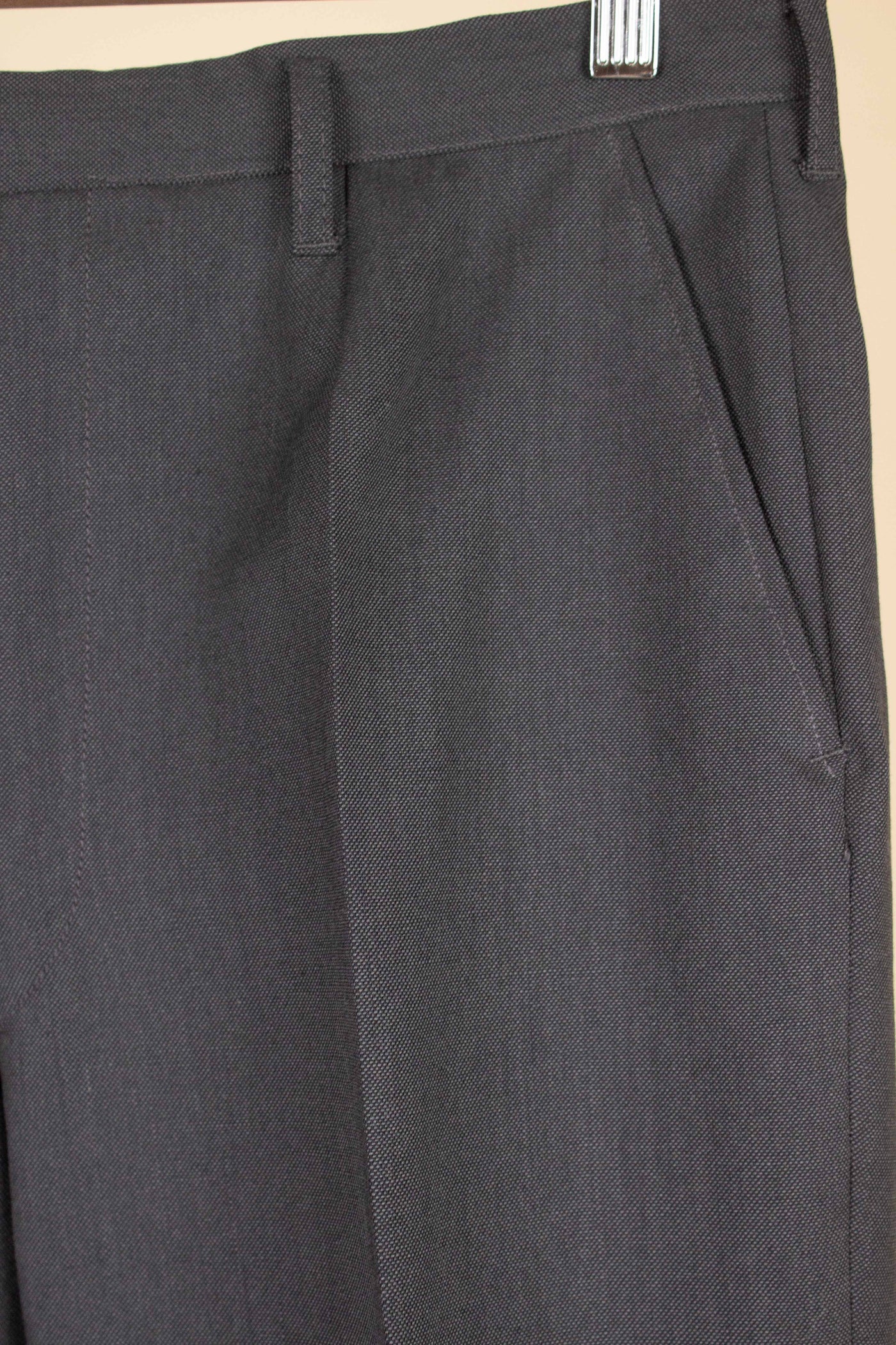 SWEDISH 1960S DEADSTOCK GREY TWO PIECE DOUBLE BREASTED SUIT BY RYWI. SIZE CA EU 46