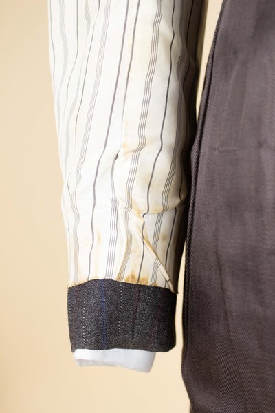 SWEDISH 1940S DARK GREY SINGLE BREASTED TWO PIECE SUIT, MAKER UNKNOWN. SIZE CA EU 48