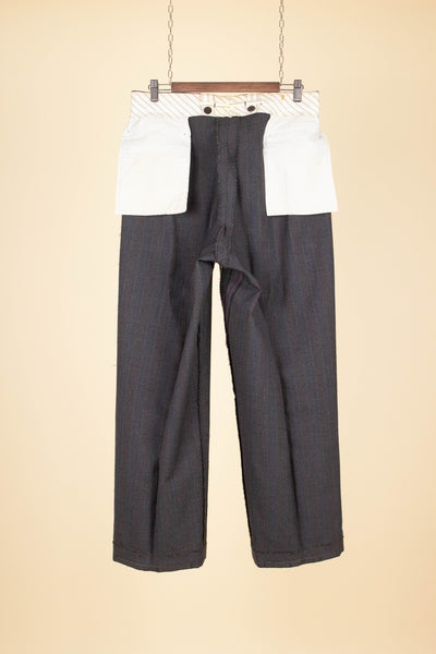 SWEDISH 1940S DARK GREY SINGLE BREASTED TWO PIECE SUIT, MAKER UNKNOWN. SIZE CA EU 48