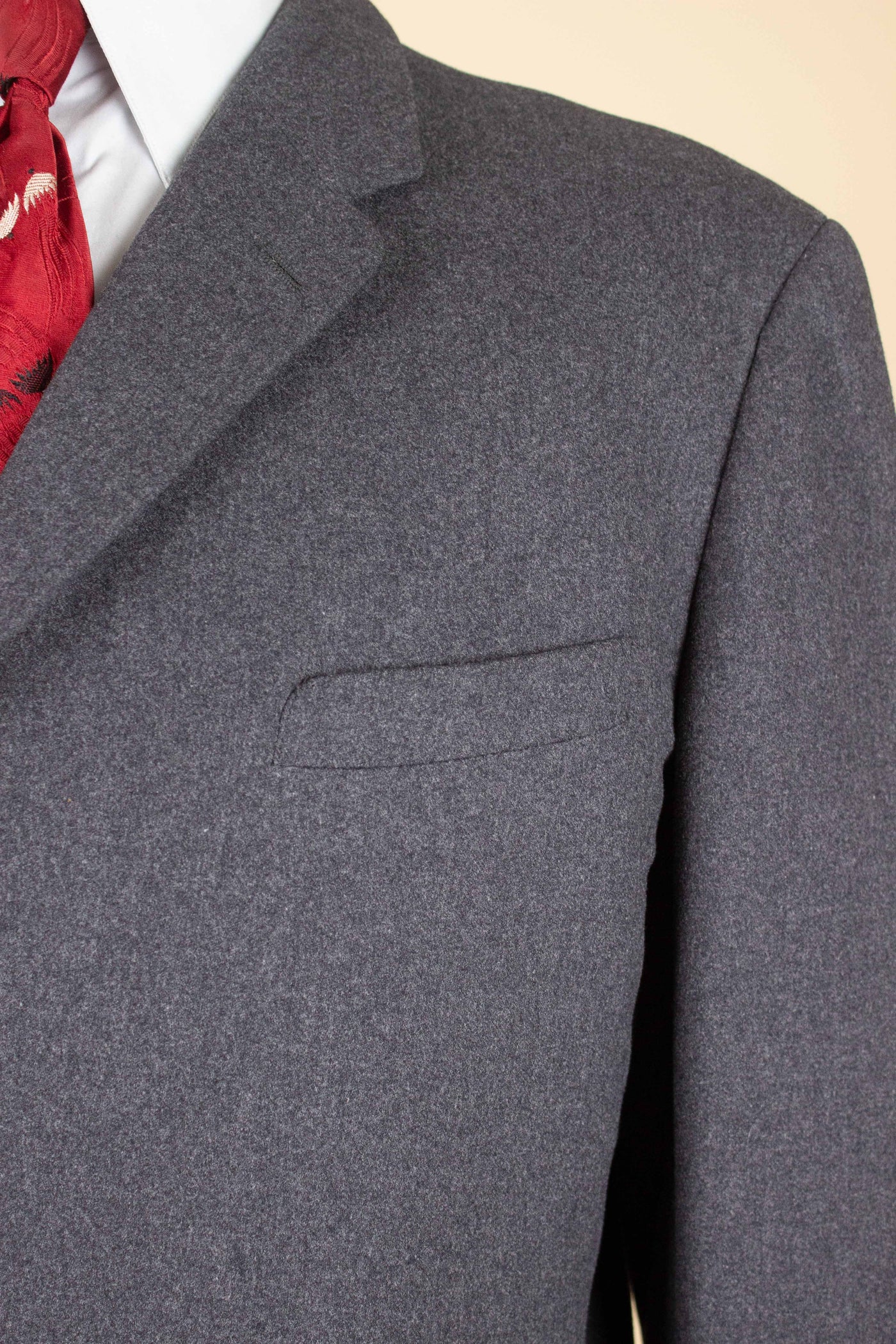 SWEDISH 1950S GREY HEAVYWEIGHT TWO PIECE SUIT BY WIDENGRENS. SIZE CA EU 52