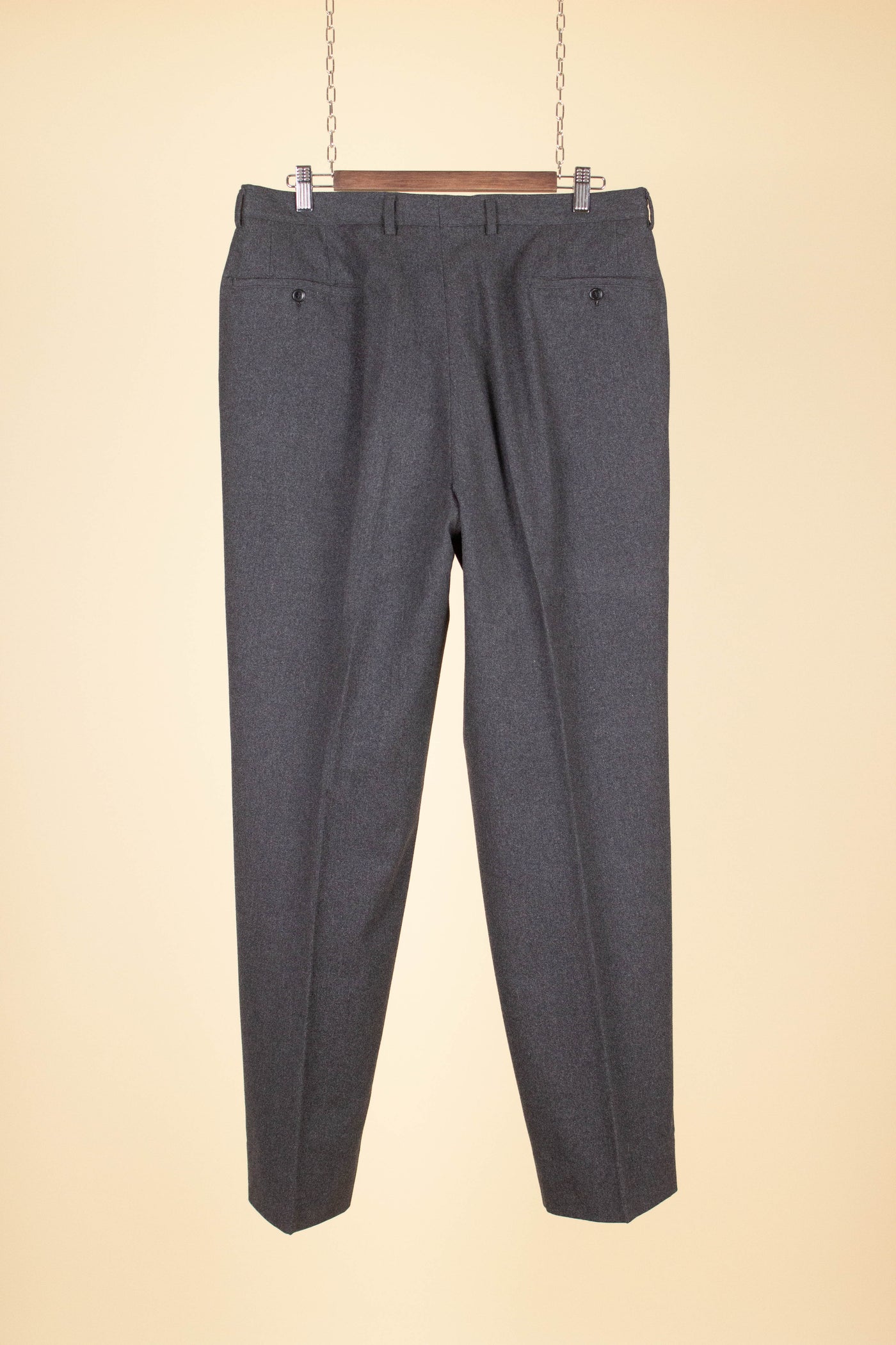 SWEDISH 1950S GREY HEAVYWEIGHT TWO PIECE SUIT BY WIDENGRENS. SIZE CA EU 52