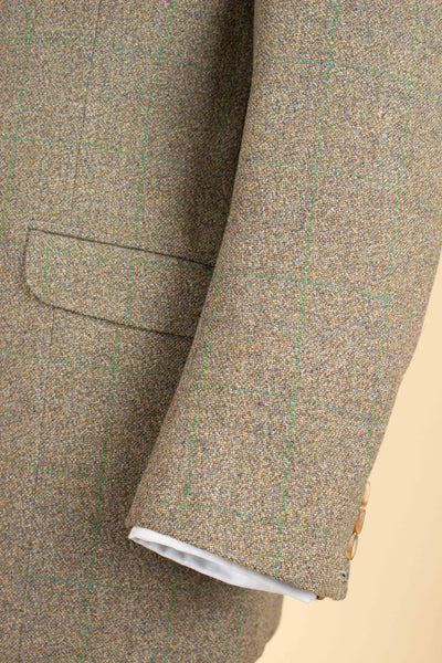 BRITISH 1967 BESPOKE BROWN AND GREEN CHECKERED THREE PIECE TWEED SUIT. SIZE CA EU 46