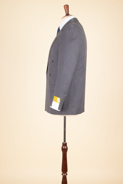 SWEDISH 1950S DEADSTOCK MID GREY TWO PIECE DOUBLE BREASTED SUIT BY STRANDS. SIZE CA EU 42