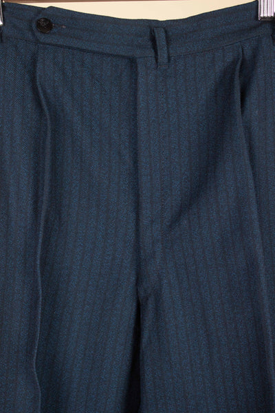 SWEDISH 1950S BLUE STRIPED DOUBLE BREASTED SUIT BY STILI. SIZE CA EU 50