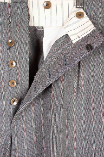 SWEDISH 1940S DEADSTOCK GREY THREE PIECE DOUBLE BREASTED SUIT BY ARS. SIZE CA EU 50