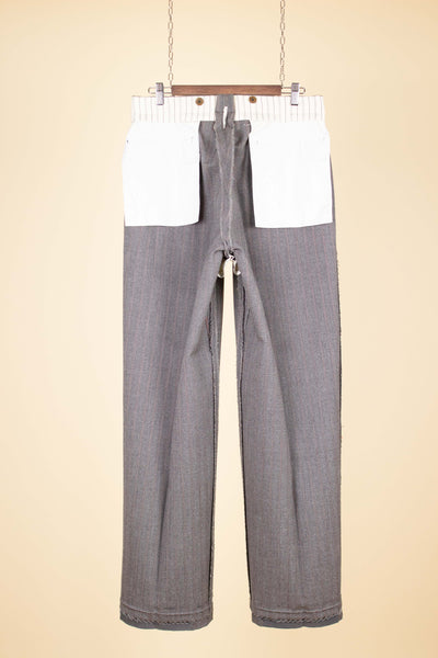 SWEDISH 1940S DEADSTOCK GREY THREE PIECE DOUBLE BREASTED SUIT BY ARS. SIZE CA EU 50