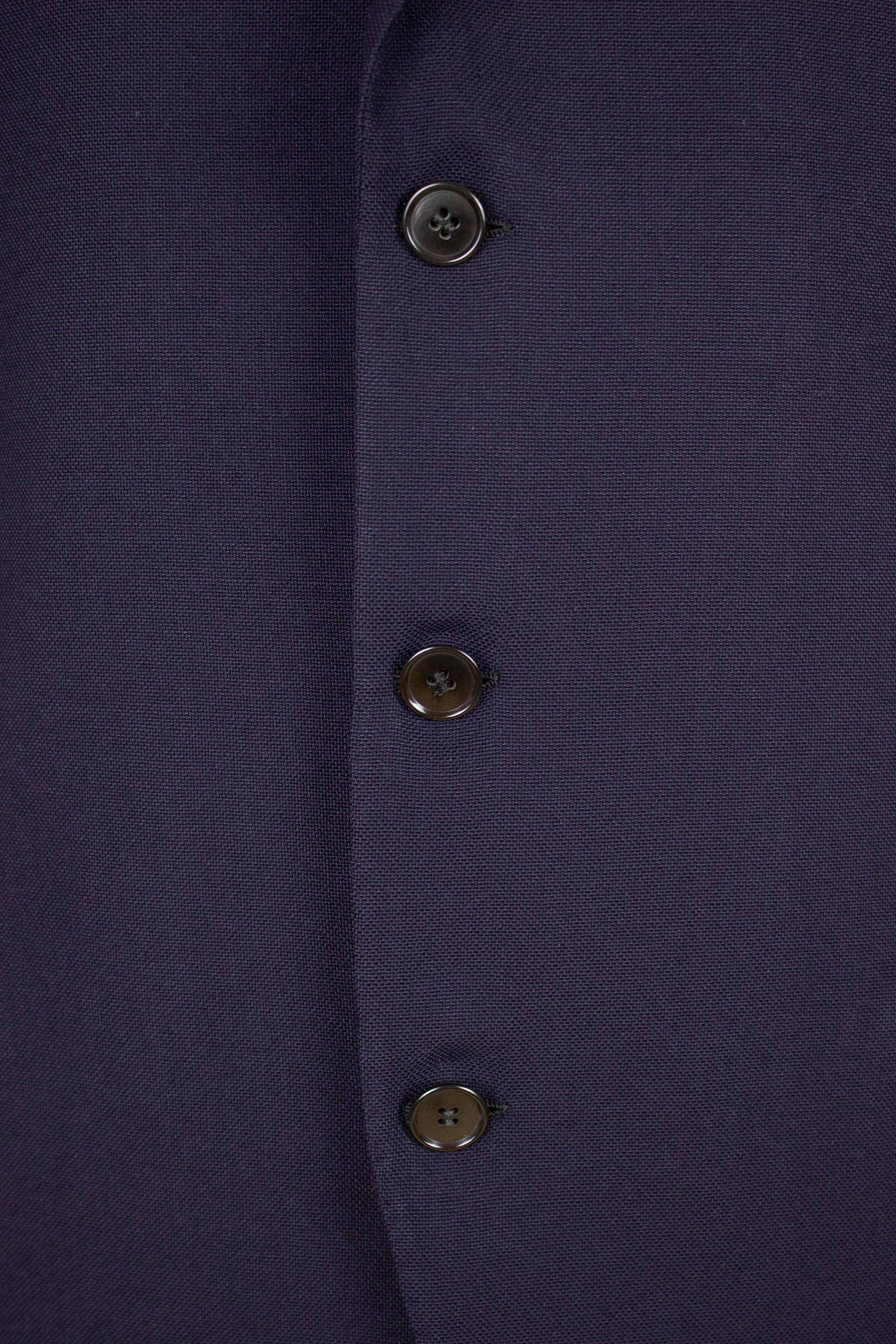 SWEDISH 1959 DARK BLUE TWO PIECE SINGLE BREASTED BESPOKE SUIT BY TH PERSSON. SIZE CA EU 50