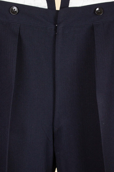 SWEDISH 1950 DARK BLUE THREE PIECE SINGLE BREASTED SUIT BY J.T. WIKSTRÖM. SIZE CA EU 50