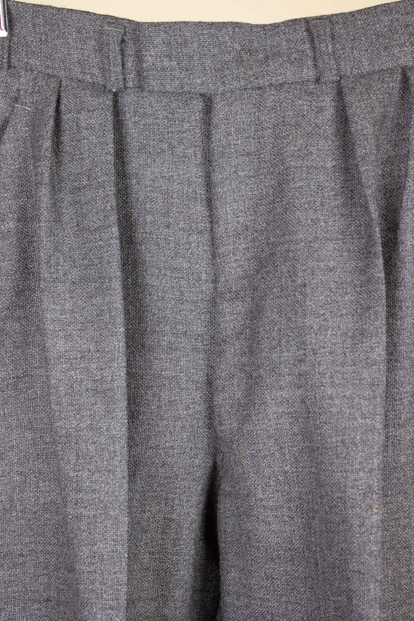 SWEDISH 1950S MID-GREY TWO PIECE SINGLE BREASTED SUIT BY RANG. SIZE CA EU 46