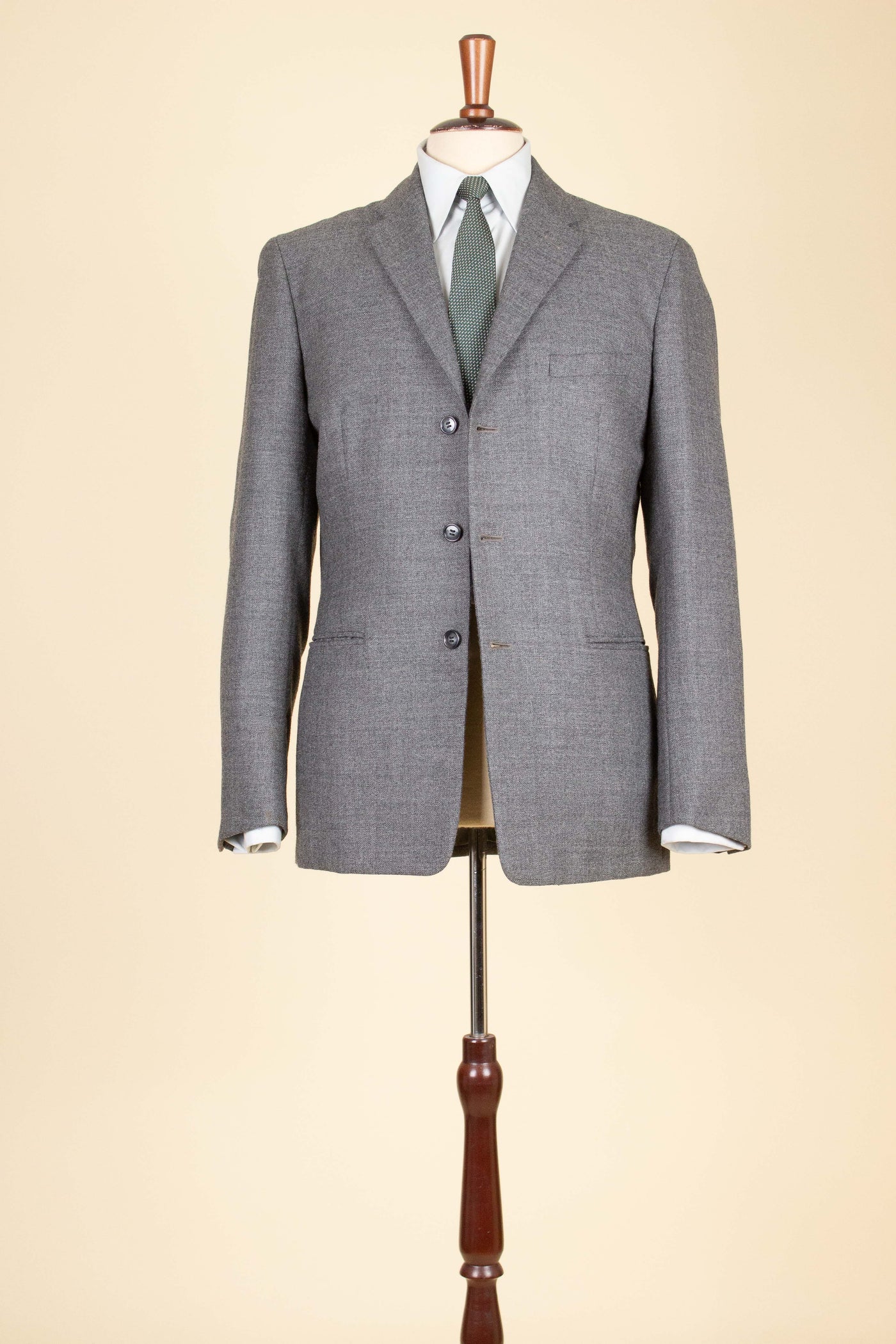 SWEDISH 1950S MID-GREY TWO PIECE SINGLE BREASTED SUIT BY RANG. SIZE CA EU 46