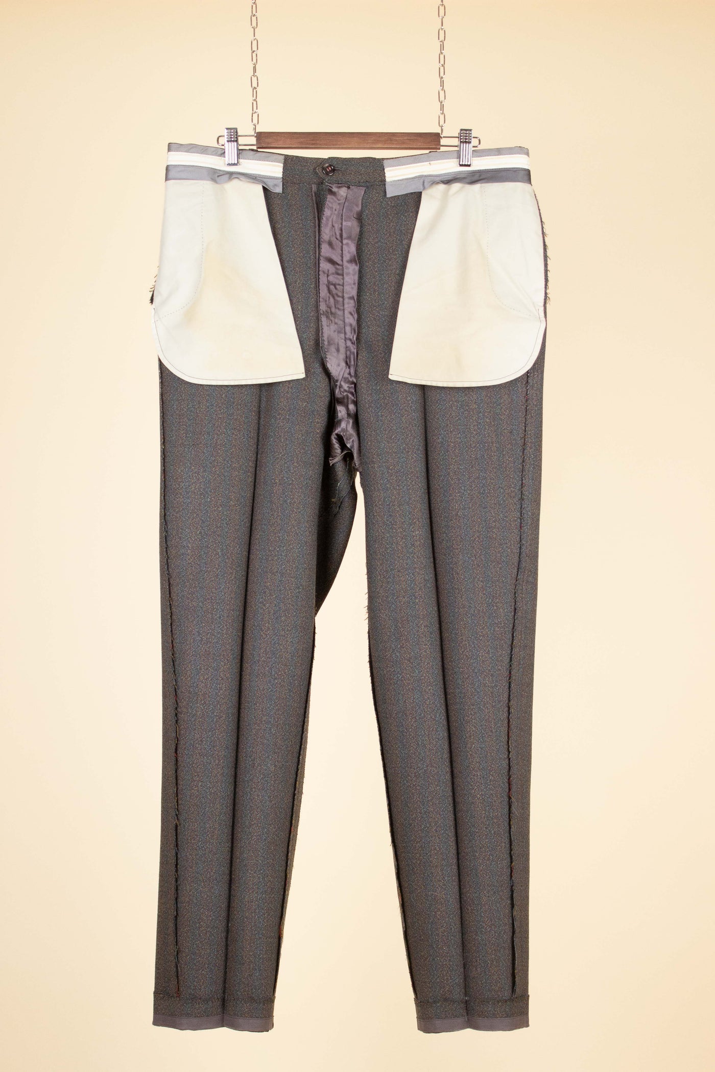 BRITISH 1950S/1960S BROWN-GREEN TWO PIECE SINGLE BREASTED BESPOKE SUIT. SIZE CA EU 52-54