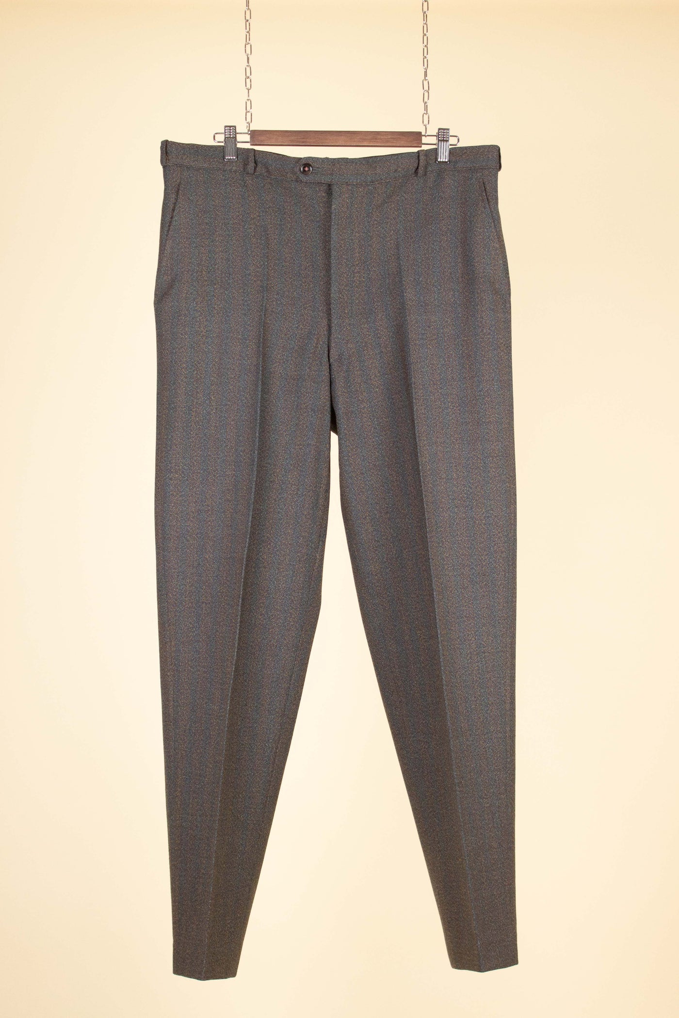 BRITISH 1950S/1960S BROWN-GREEN TWO PIECE SINGLE BREASTED BESPOKE SUIT. SIZE CA EU 52-54