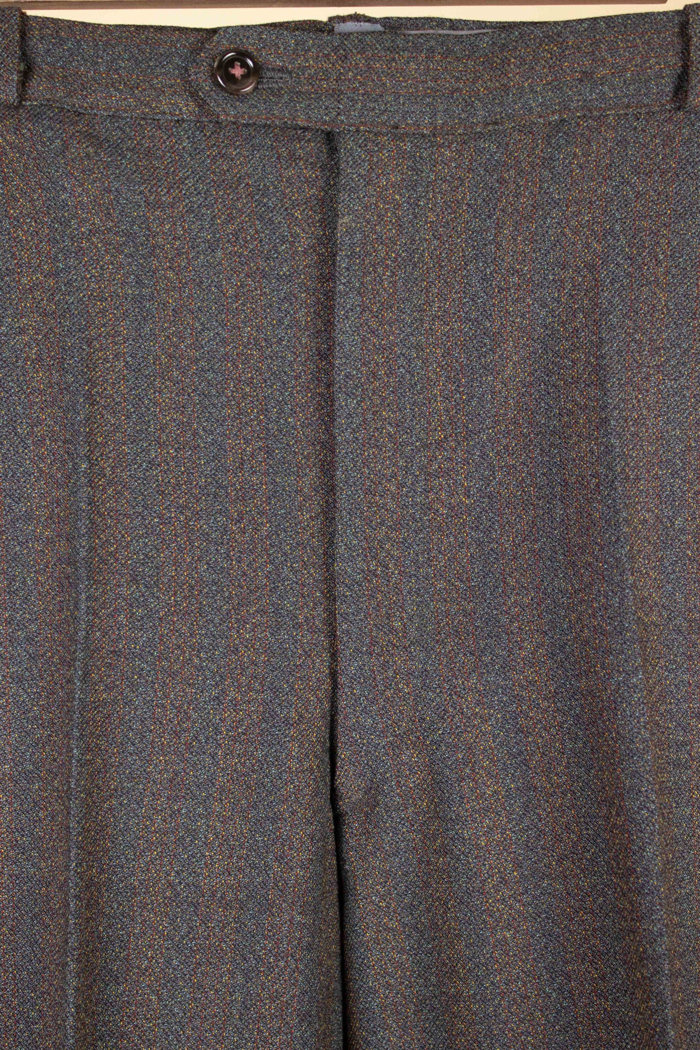 BRITISH 1950S/1960S BROWN-GREEN TWO PIECE SINGLE BREASTED BESPOKE SUIT. SIZE CA EU 52-54