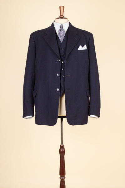 SWEDISH 1930S/1940S DARK BLUE THREE PIECE SINGLE BREASTED SUIT BY KABOM. SIZE CA EU 50-52