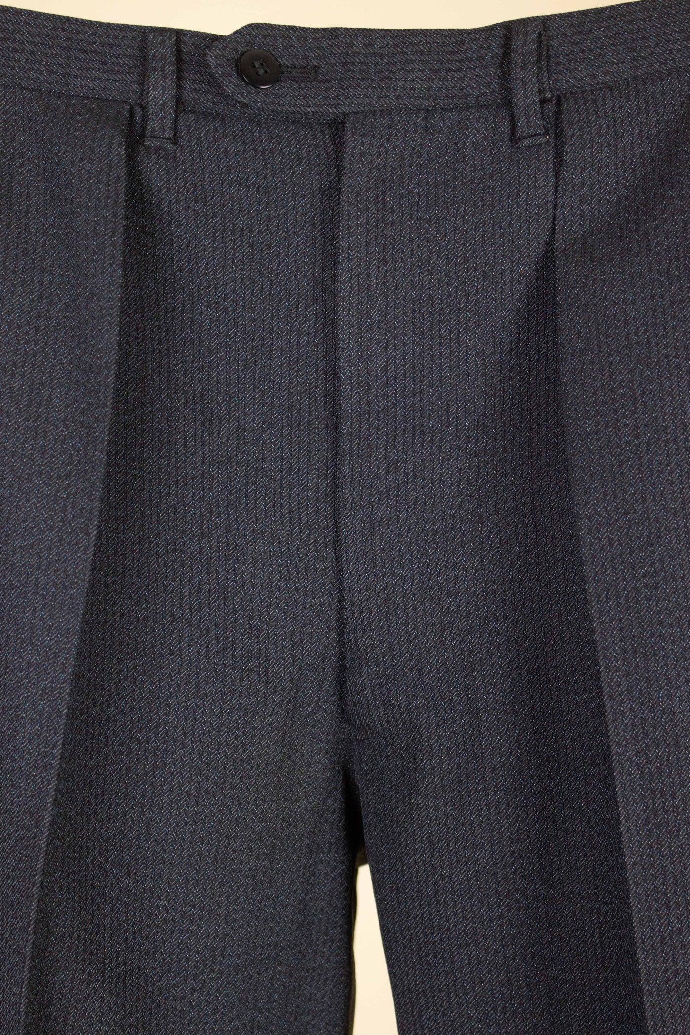 SWEDISH 1950S DARK GREY DOUBLE BREASTED TWO PIECE SUIT BY COLLIJNS. SIZE CA EU 46-48