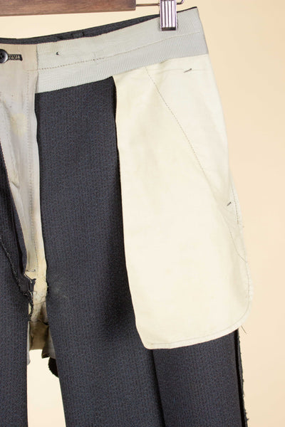 SWEDISH 1950S DARK GREY DOUBLE BREASTED TWO PIECE SUIT BY COLLIJNS. SIZE CA EU 46-48