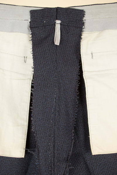 SWEDISH 1950S DARK GREY DOUBLE BREASTED TWO PIECE SUIT BY COLLIJNS. SIZE CA EU 46-48