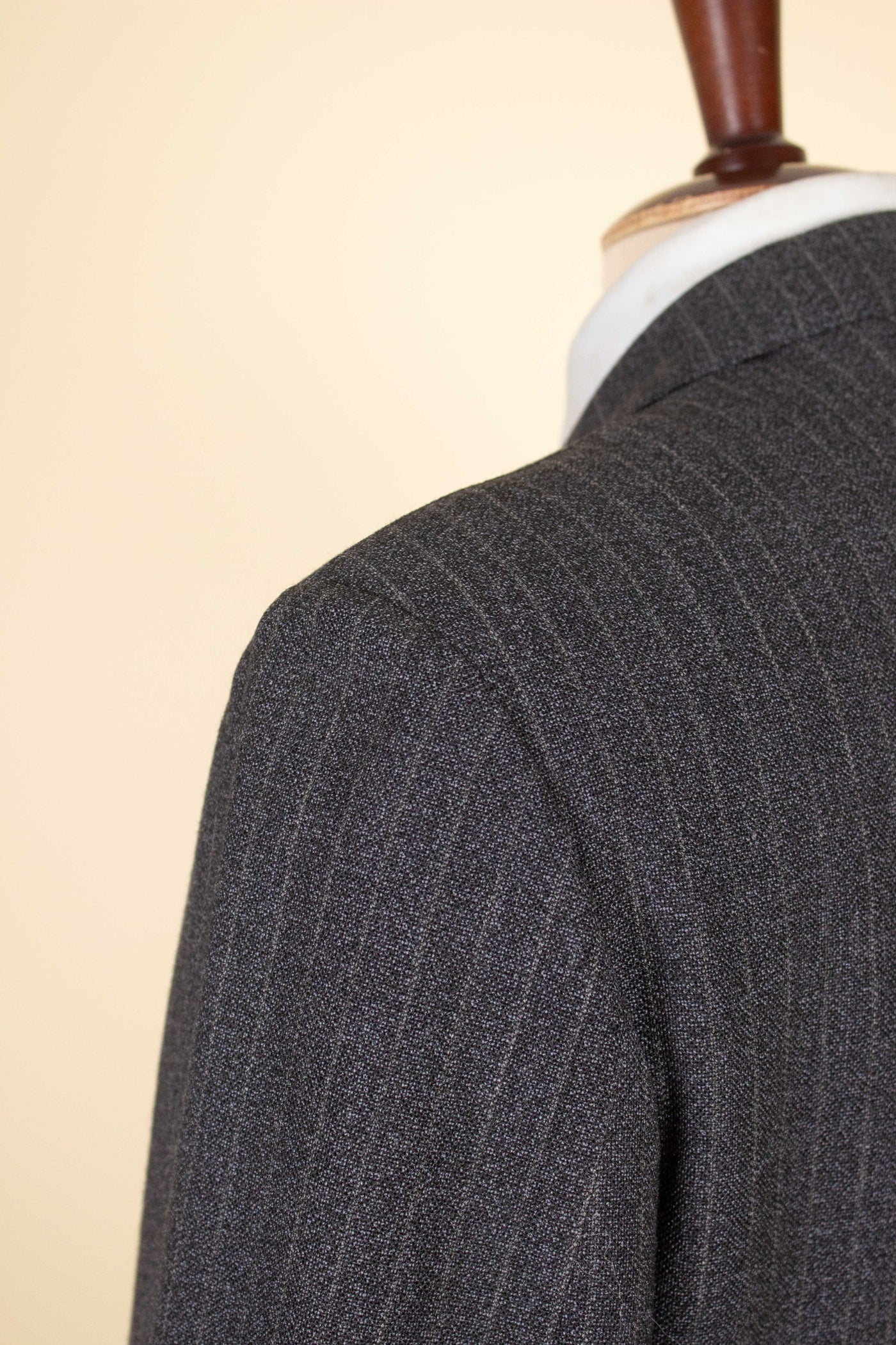 SWEDISH 1960S DARK GREY PINSTRIPED SINGLE BREASTED SUIT BY MAGNI. SIZE CA EU 48