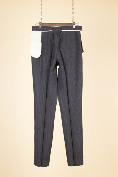 SWEDISH 1960S DARK GREY PINSTRIPED SINGLE BREASTED SUIT BY MAGNI. SIZE CA EU 48