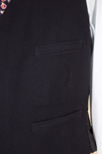 SWEDISH 1930S DARK BLUE THREE PIECE SINGLE BREASTED PEAK LAPEL SUIT. SIZE CA EU 46-48