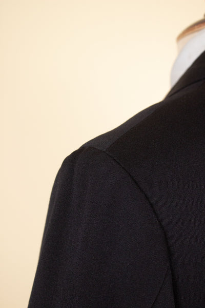 SWEDISH 1940S BLACK THREE PIECE SUIT BY SVENSK-ENGELSKA SKRÄDDERIET. SIZE CA EU 44-46