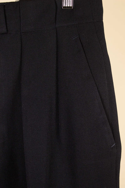 SWEDISH 1940S BLACK THREE PIECE SUIT BY SVENSK-ENGELSKA SKRÄDDERIET. SIZE CA EU 44-46