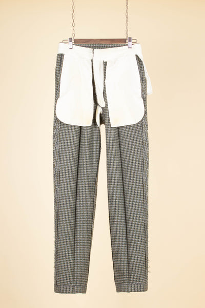 BRITISH 1960S GREY/YELLOW/GREEN PATTERNED THREE PIECE HARRIS TWEED SUIT. SIZE CA EU 44-46