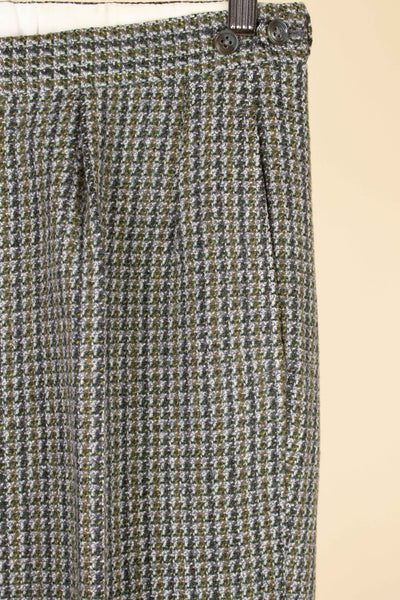 BRITISH 1960S GREY/YELLOW/GREEN PATTERNED THREE PIECE HARRIS TWEED SUIT. SIZE CA EU 44-46