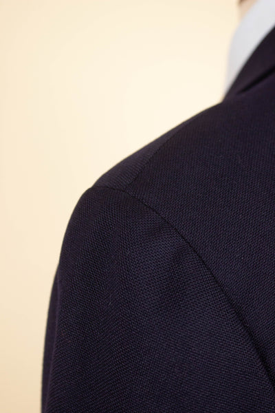 SWEDISH 1940S/1950S DARK BLUE SINGLE BREASTED TWO PIECE SUIT BY KABOM. SIZE CA EU 52