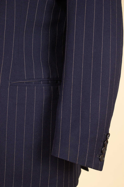 BRITISH 1969 DARK BLUE DOUBLE BREASTED PINSTRIPE BESPOKE SUIT BY HICKS AND SONS. SIZE CA EU 48