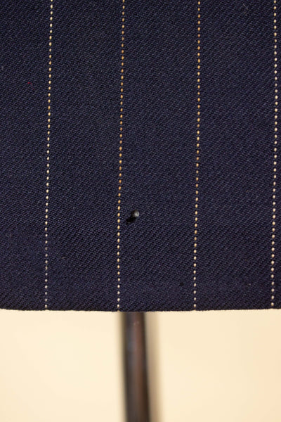 BRITISH 1969 DARK BLUE DOUBLE BREASTED PINSTRIPE BESPOKE SUIT BY HICKS AND SONS. SIZE CA EU 48