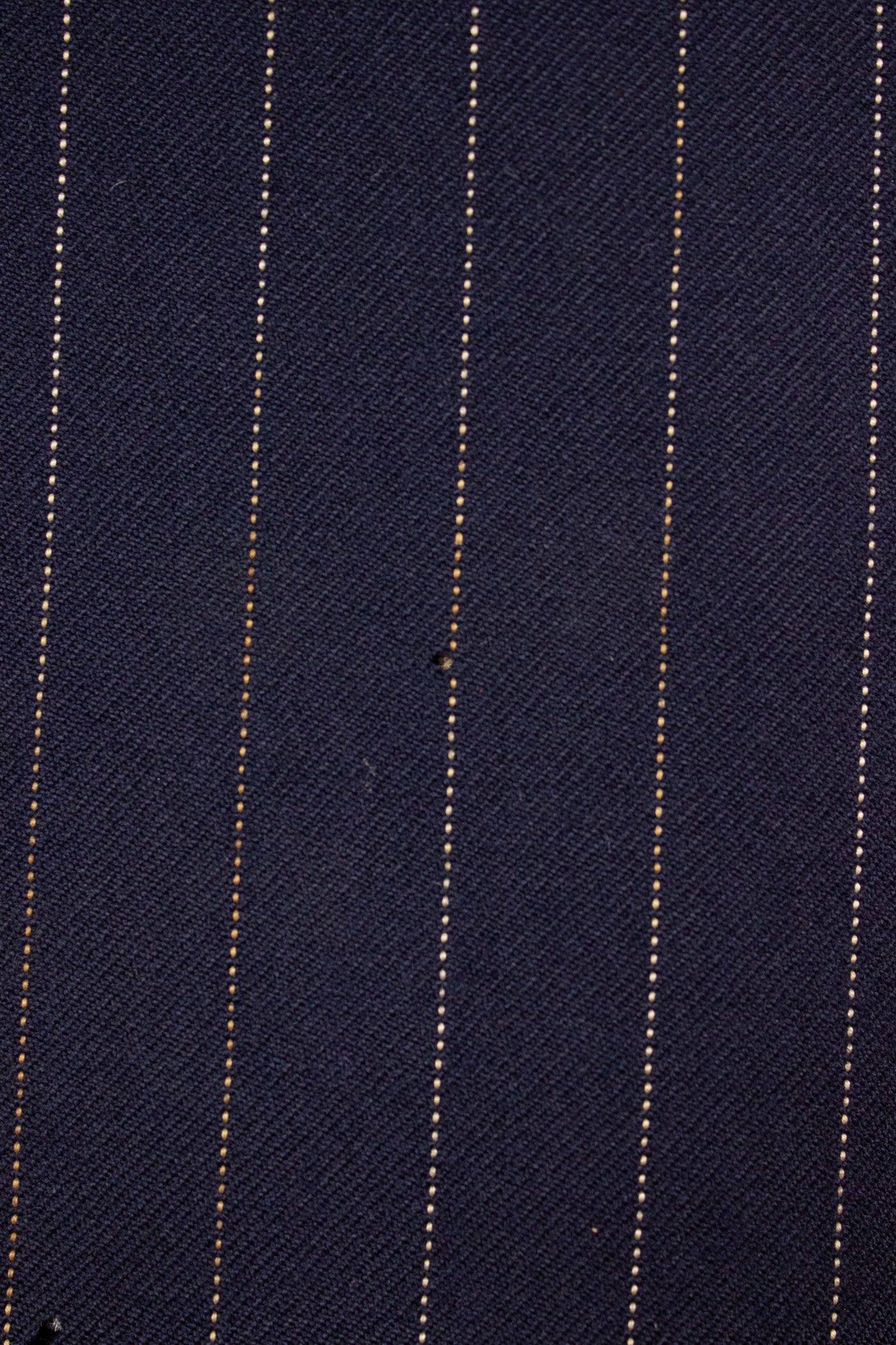 BRITISH 1969 DARK BLUE DOUBLE BREASTED PINSTRIPE BESPOKE SUIT BY HICKS AND SONS. SIZE CA EU 48