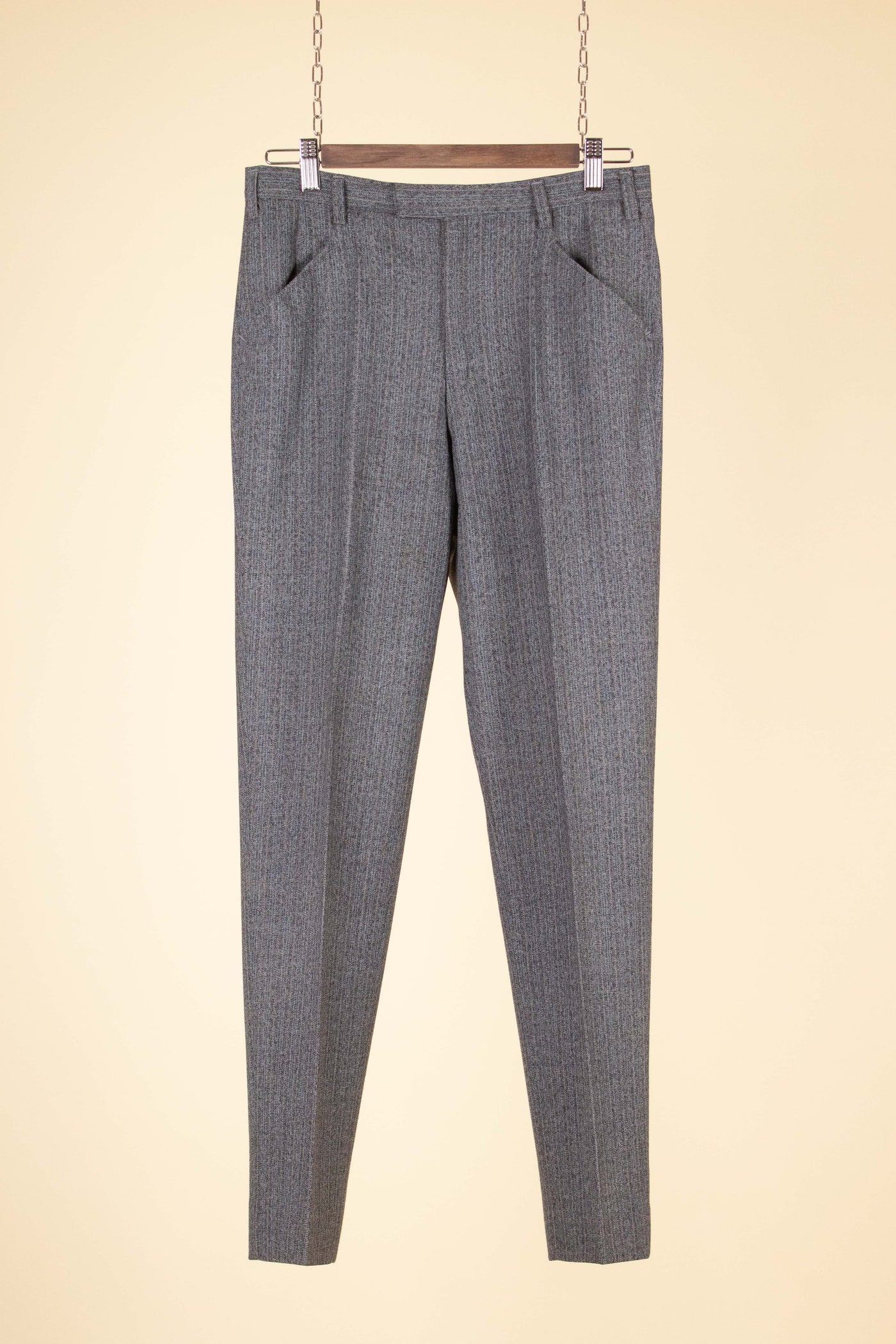 SWEDISH 1960S GREY TWO PIECE SINGLE BREASTED SUIT BY HAGENFELDT. SIZE CA EU 48