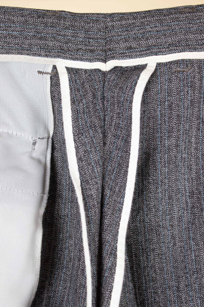 SWEDISH 1960S GREY TWO PIECE SINGLE BREASTED SUIT BY HAGENFELDT. SIZE CA EU 48