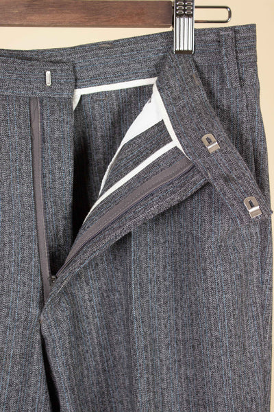 SWEDISH 1960S GREY TWO PIECE SINGLE BREASTED SUIT BY HAGENFELDT. SIZE CA EU 48