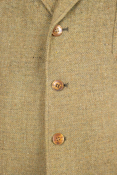 SWEDISH 1930S GREEN THREE PIECE TWEED BESPOKE SPORT SUIT. SIZE CA EU 58