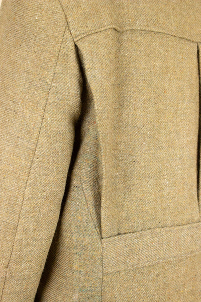 SWEDISH 1930S GREEN THREE PIECE TWEED BESPOKE SPORT SUIT. SIZE CA EU 58