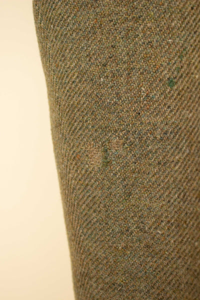SWEDISH 1930S GREEN THREE PIECE TWEED BESPOKE SPORT SUIT. SIZE CA EU 58
