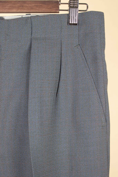 SWEDISH 1950S GREY SINGLE BREASTED TWO PIECE SUIT BY KRISTIANSSON. SIZE CA EU 48