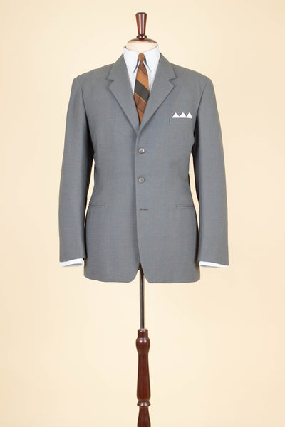 SWEDISH 1950S GREY SINGLE BREASTED TWO PIECE SUIT BY KRISTIANSSON. SIZE CA EU 48