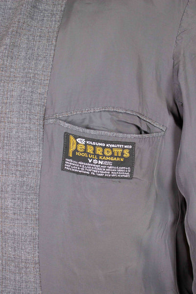 SWEDISH 1960S GREY TWO PIECE SINGLE BREASTED SUIT BY JUNESCO. SIZE CA EU 54