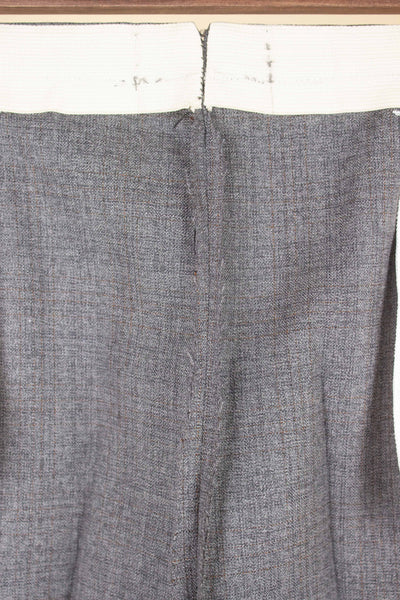 SWEDISH 1960S GREY TWO PIECE SINGLE BREASTED SUIT BY JUNESCO. SIZE CA EU 54