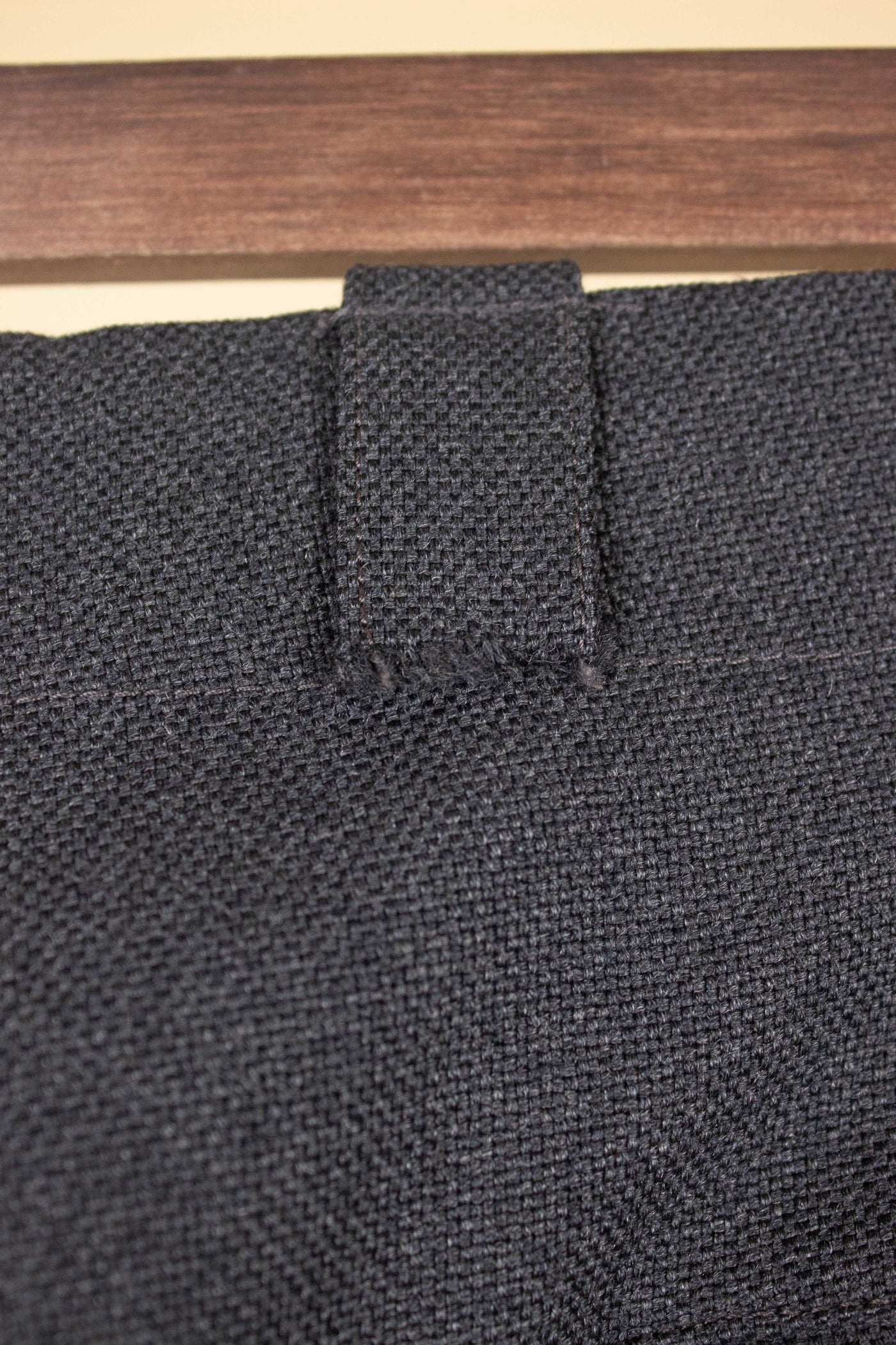 SWEDISH 1940S/1950S GREY TWO PIECE SINGLE BREASTED SUIT. SIZE CA EU 50