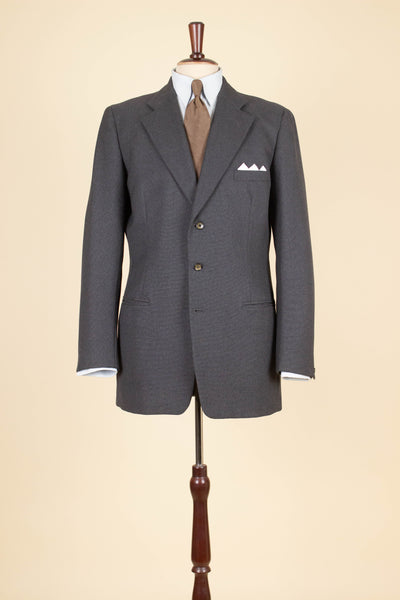 SWEDISH 1940S/1950S GREY TWO PIECE SINGLE BREASTED SUIT. SIZE CA EU 50