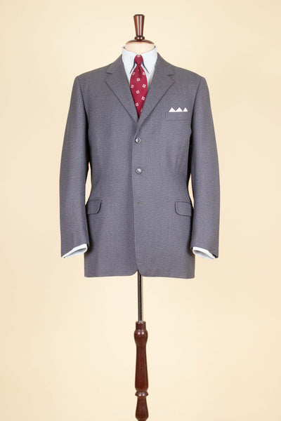 SWEDISH 1960 MEDIUM GREY SINGLE BREASTED TWO PIECE BESPOKE SUIT BY OLSSONS. SIZE CA EU 50-52