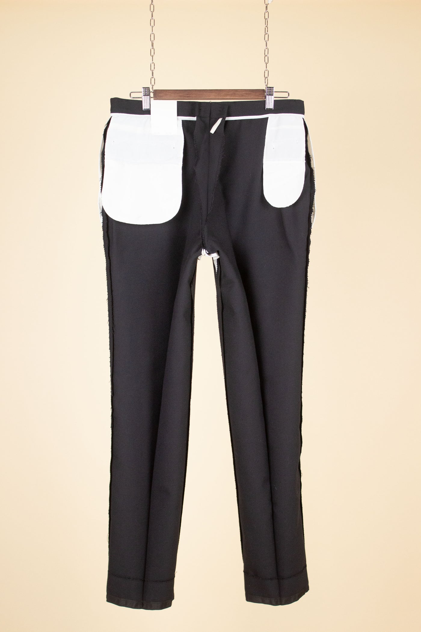SWEDISH 1960S BLACK TWO PIECE DOUBLE BREASTED DEADSTOCK SUIT BY STRANDS. SIZE CA EU 50