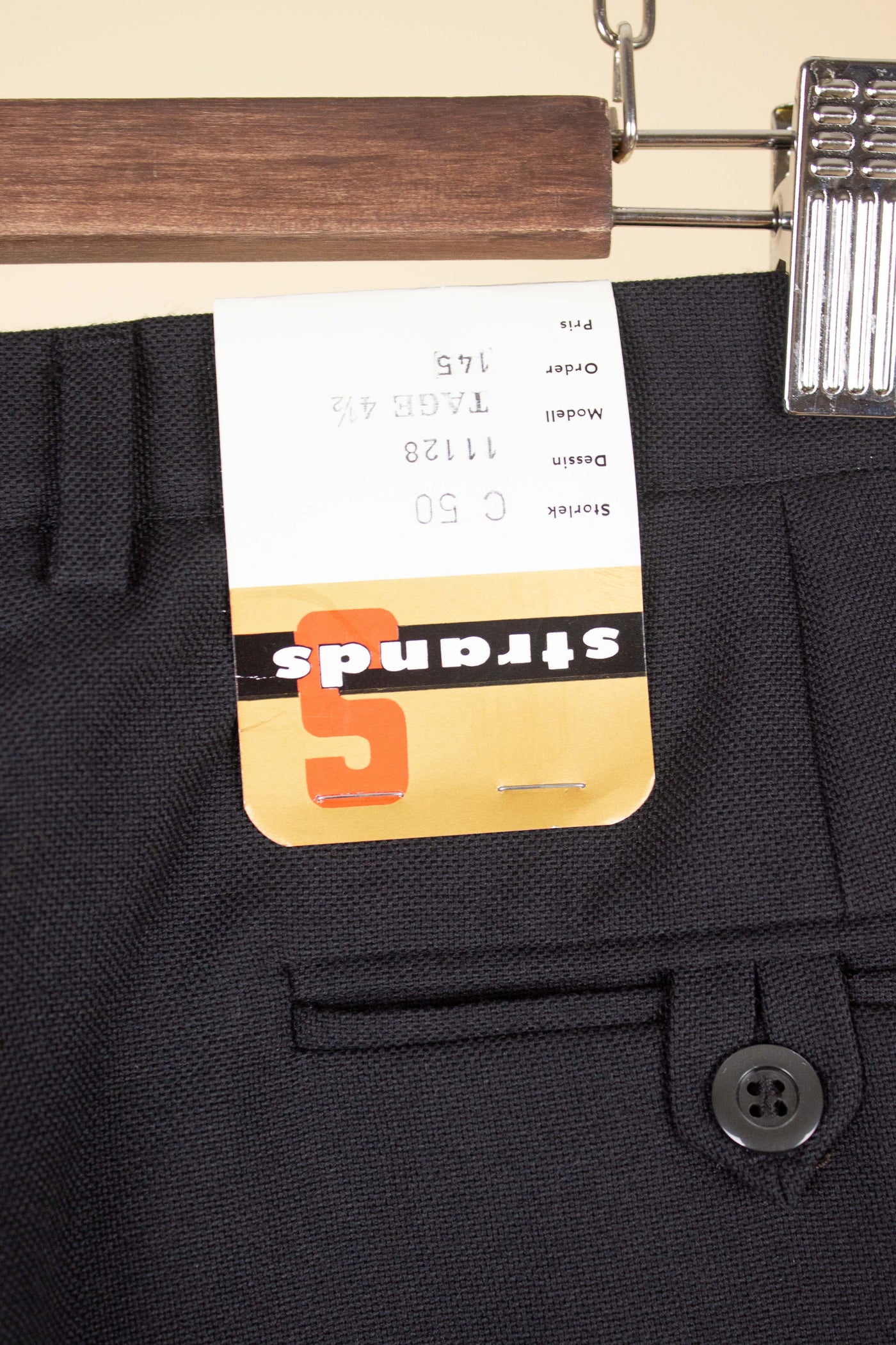 SWEDISH 1960S BLACK TWO PIECE DOUBLE BREASTED DEADSTOCK SUIT BY STRANDS. SIZE CA EU 50