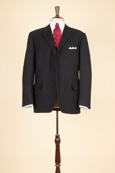 SWEDISH 1950S BLACK TWO PIECE SINGLE BREASTED WOOL WORSTED SUIT BY NOBEL. SIZE CA EU 52